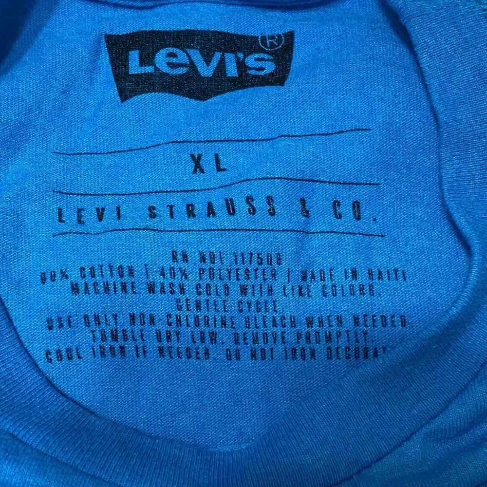 Levi's Graphic T-Shirt California Republic Bear  Tee Blue Short Sleeve size XL